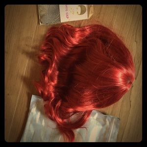 14” Women’s Short Wig w/ Air Bangs (Wine Red)